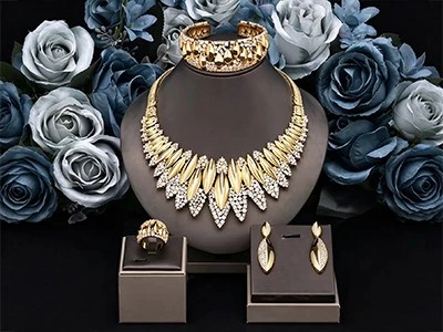 Women Evening Jewelry Set Women Evening Jewelry Set